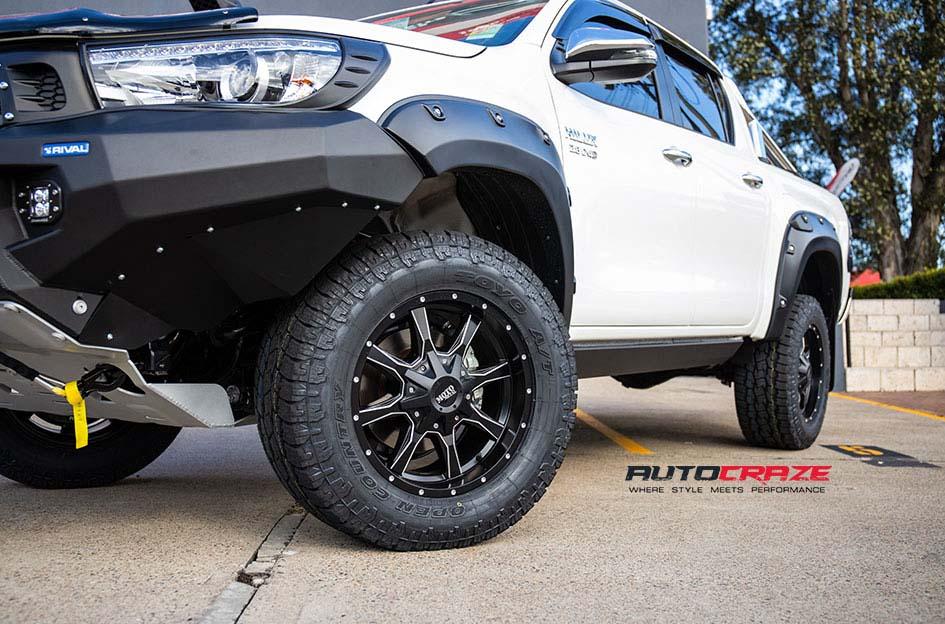 TOYOTA HILUX N80 4WD MO970 SATIN BLACK MILLED ACCENTS